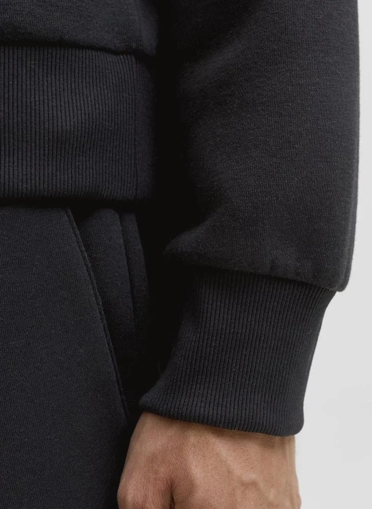 JJ Rebel Half Zip Detailed Sweatshirt