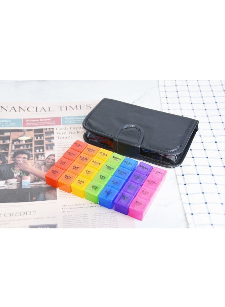 سيستار صندوق تخزين حبوب الدواء 7*4 مع حقيبة، آمن للاستخدام في الطعام، ملون - Image 1