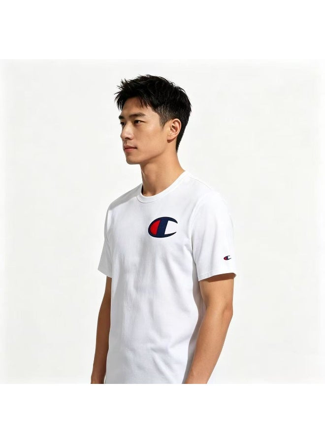 Champion تي شيرت أبيض مزين بشعار C الكبير من تشامبيون - مقاس M - Image 2