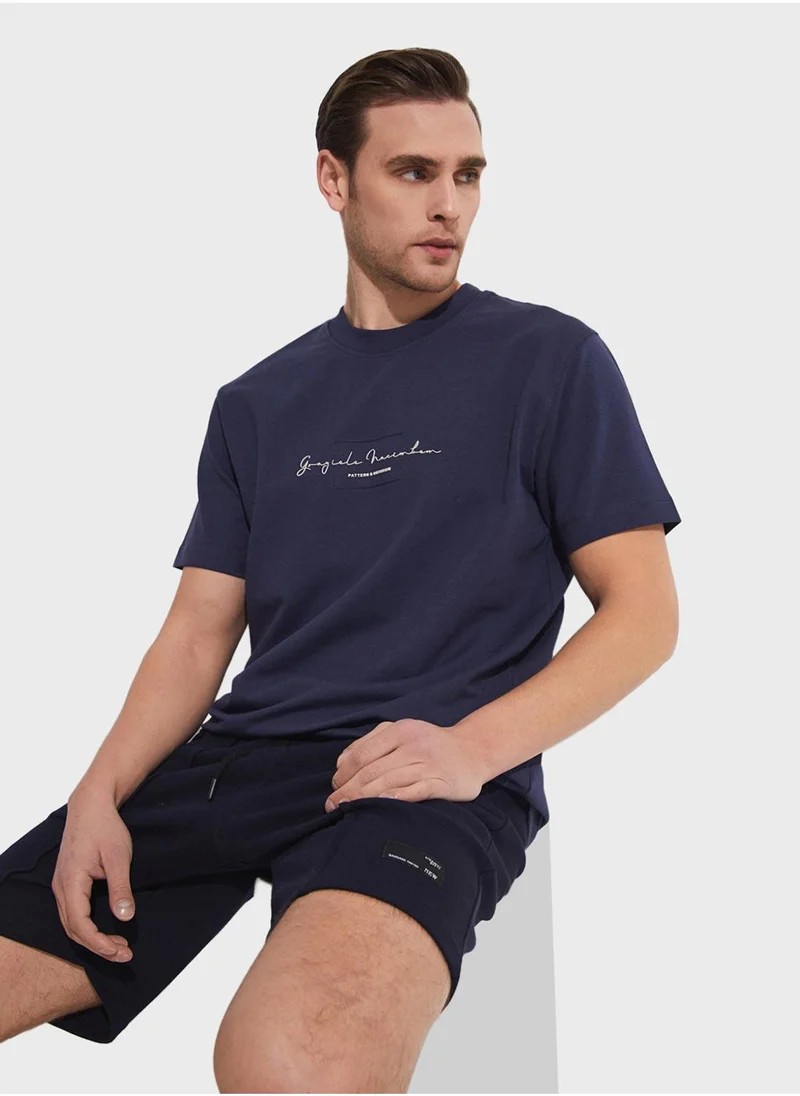 جون Printed Crew Neck T-Shirt