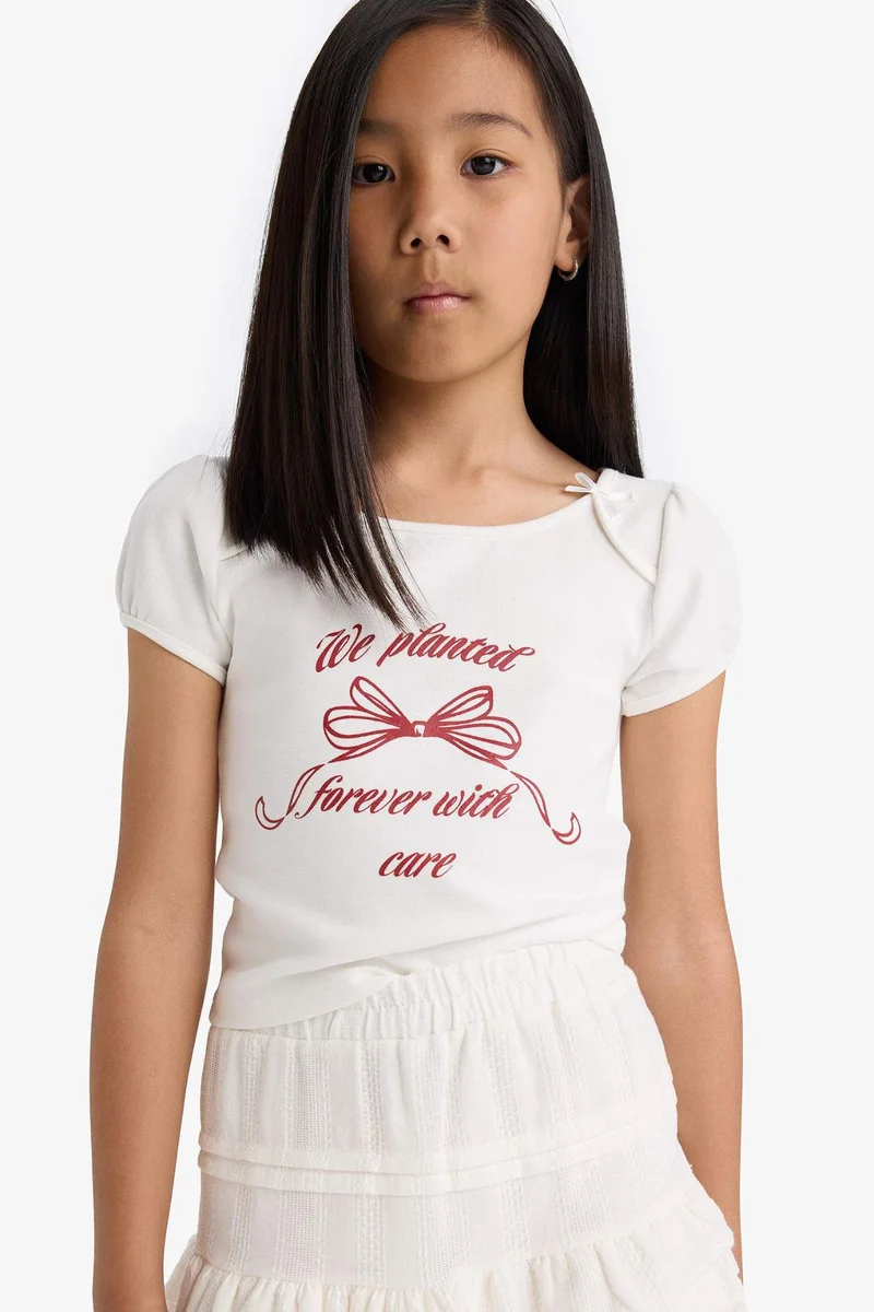 ديفاكتو Girl Slogan Printed Crop Top