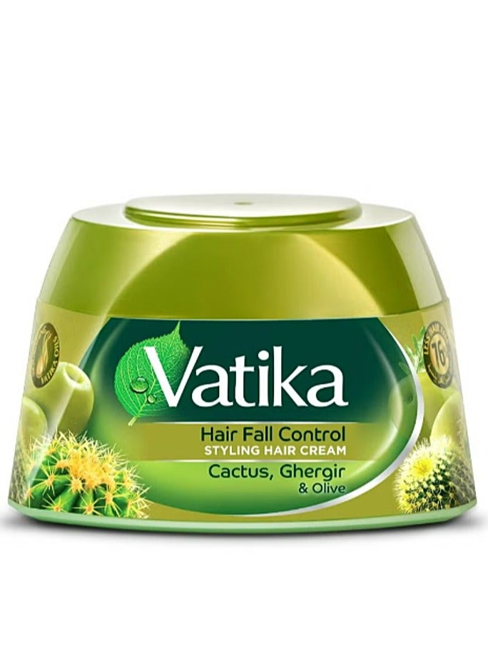 فاتيكا كريم تصفيف الشعر فاتيكا ناتشورالز لمنع تساقط الشعر | مستخلصات طبيعية من الصبار والزيتون، 65 مل - Image 1