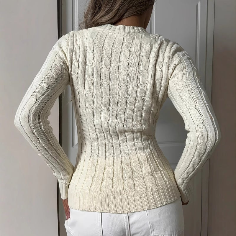 كنزة نسائية بياقة V وأكمام طويلة مع تطريز كابل - Image 2