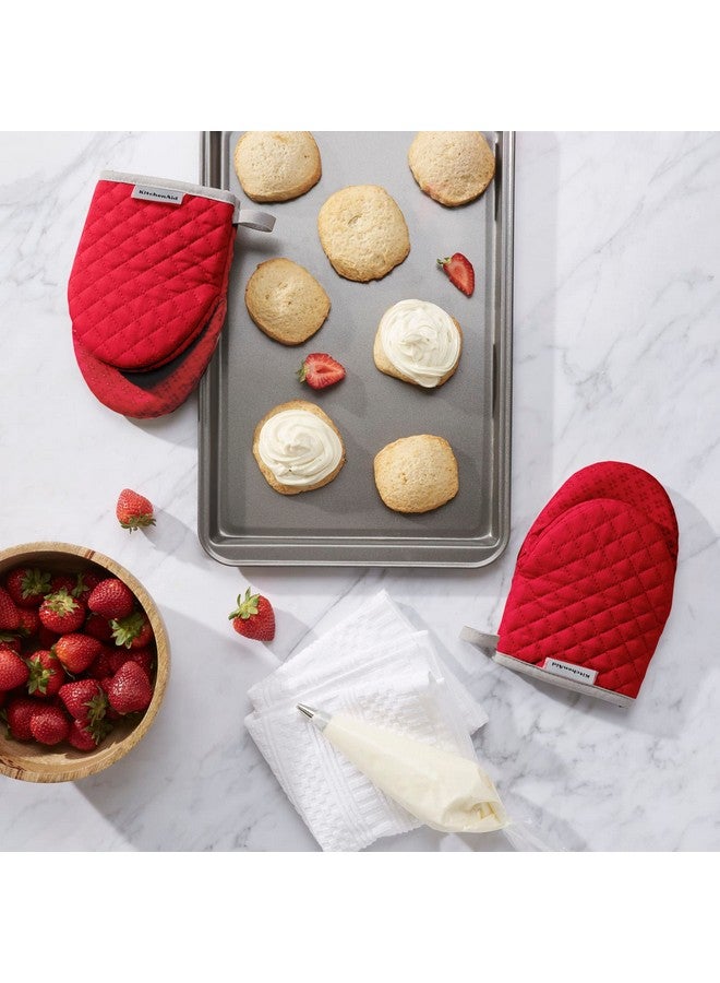 KitchenAid KitchenAid Asteroid Mini Oven Mitt, 5.5"x8", Fire Red 2 Count  - Image 2