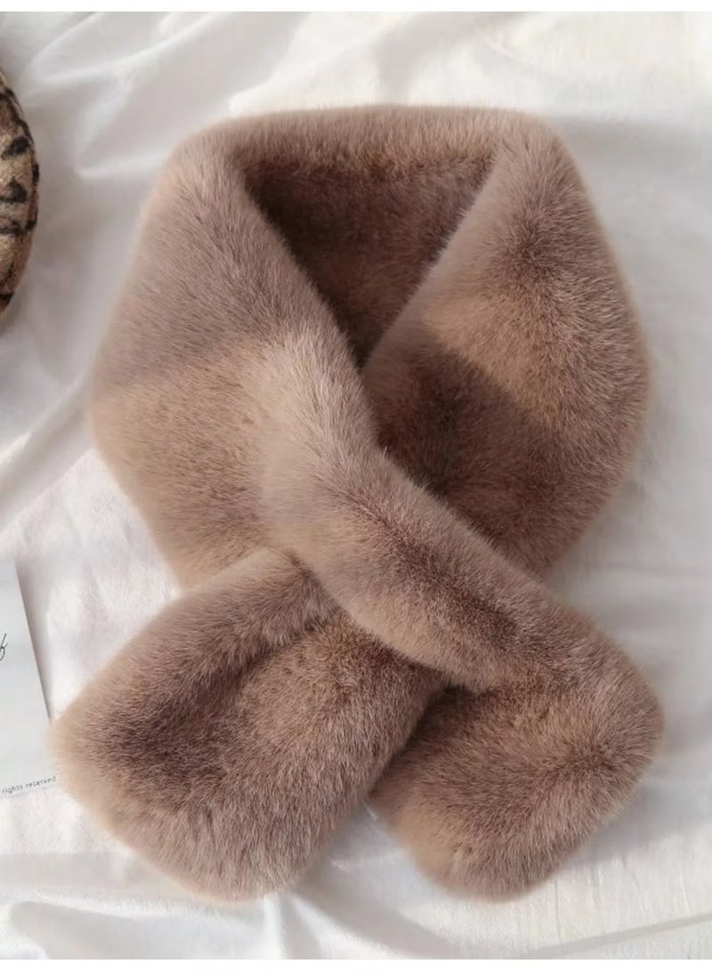 يا إلهي شال نسائي شتوي-وشاح فاخر من الفرو الصناعي باللون البني الأنيق ، يضيف لمسة ناعمة ومتطورة إلى مظهرك الشتوي. - Image 1