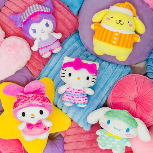 Jazwares دمى هالو كيتي وأصدقائها 8 إنش سينامورول لحفلة نوم معتمدة رسميًا من سانريو للأعمار من 6 سنوات - Image 5