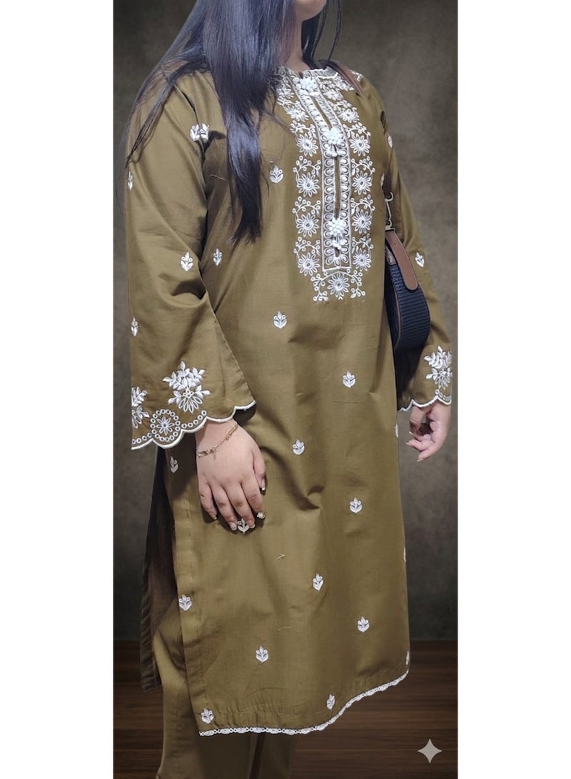 Fabric Pakistani Embroidered Lawn 2-Piece Suit for Women – Eid 2026 - Image 3