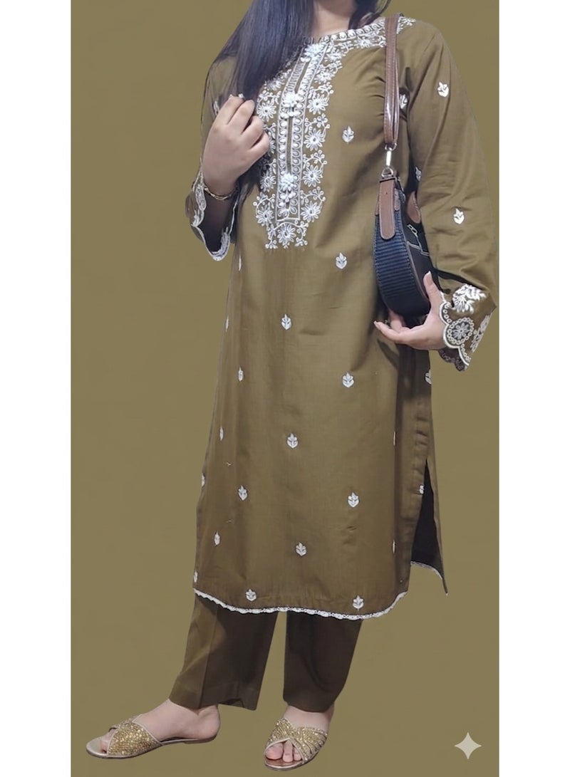 Fabric Pakistani Embroidered Lawn 2-Piece Suit for Women – Eid 2026 - Image 2