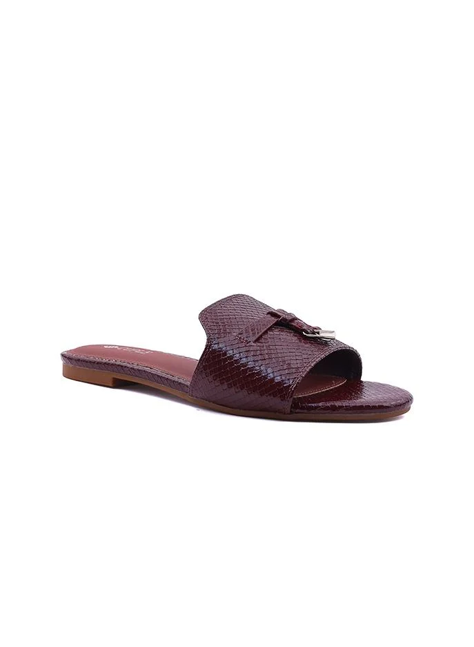 كابلي Flat Sandal – Elegant Casual Pop