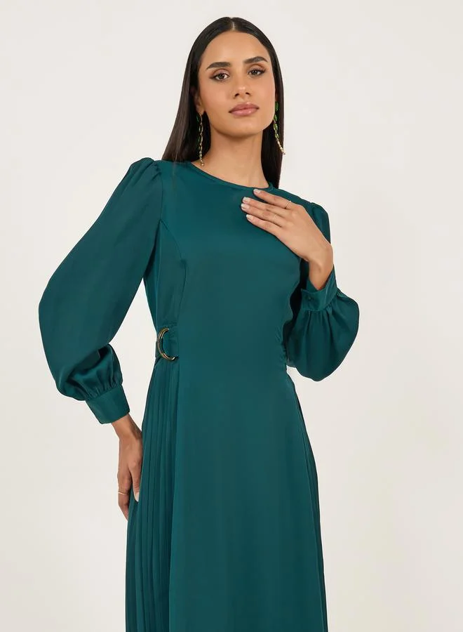 Styli Emerald Satin Maxi Dress