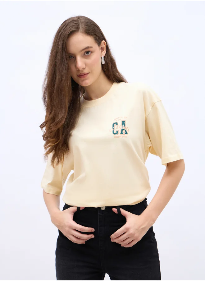 Styli Styli Slogan Print Crew Neck Oversized T-Shirt