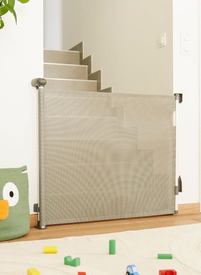 Badabulle Baby Safe And Roll Retractable Safety Gate - Multicolour, Expandable Up To 140 Cm, Easy Install - Image 5