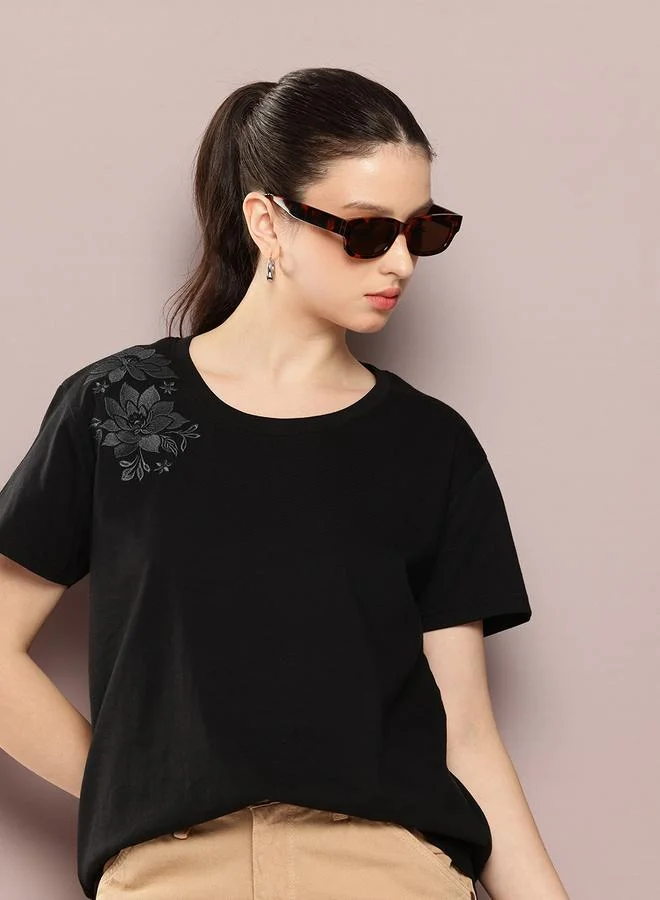 Dillinger Women Boxy Embroidery Crew Neck T-Shirt