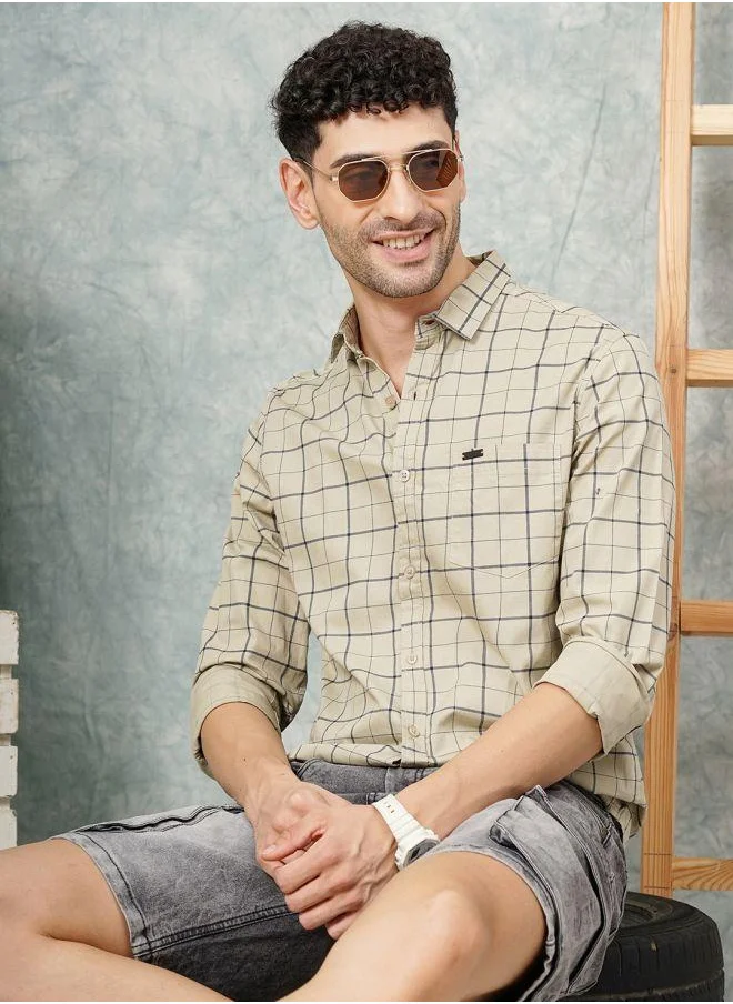شركة المرآب الهندية Men Slim Fit Checkered Full Sleeves Cutaway Collar Casual Shirt