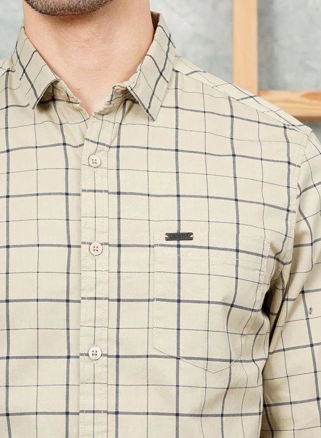 شركة المرآب الهندية Men Slim Fit Checkered Full Sleeves Cutaway Collar Casual Shirt