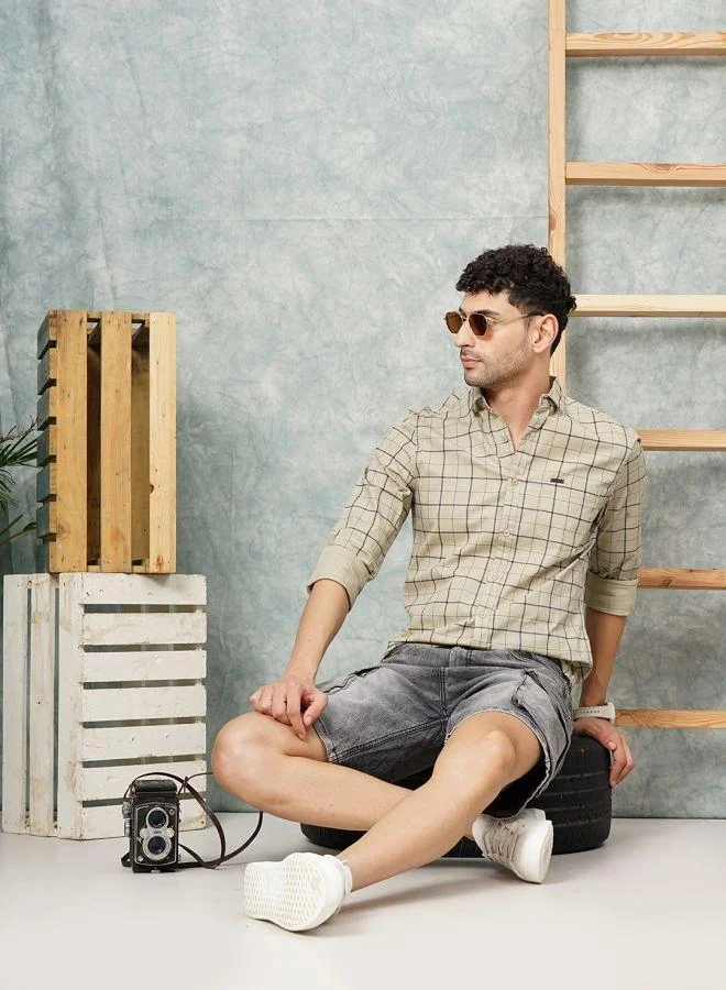 شركة المرآب الهندية Men Slim Fit Checkered Full Sleeves Cutaway Collar Casual Shirt
