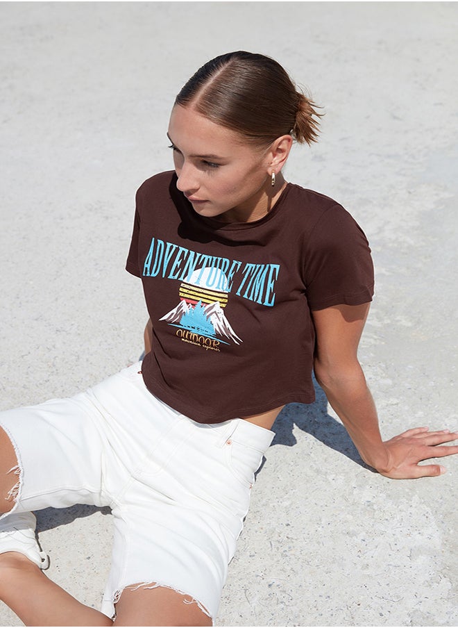 trendyol - T-Shirt - Brown - Crop - Image 1