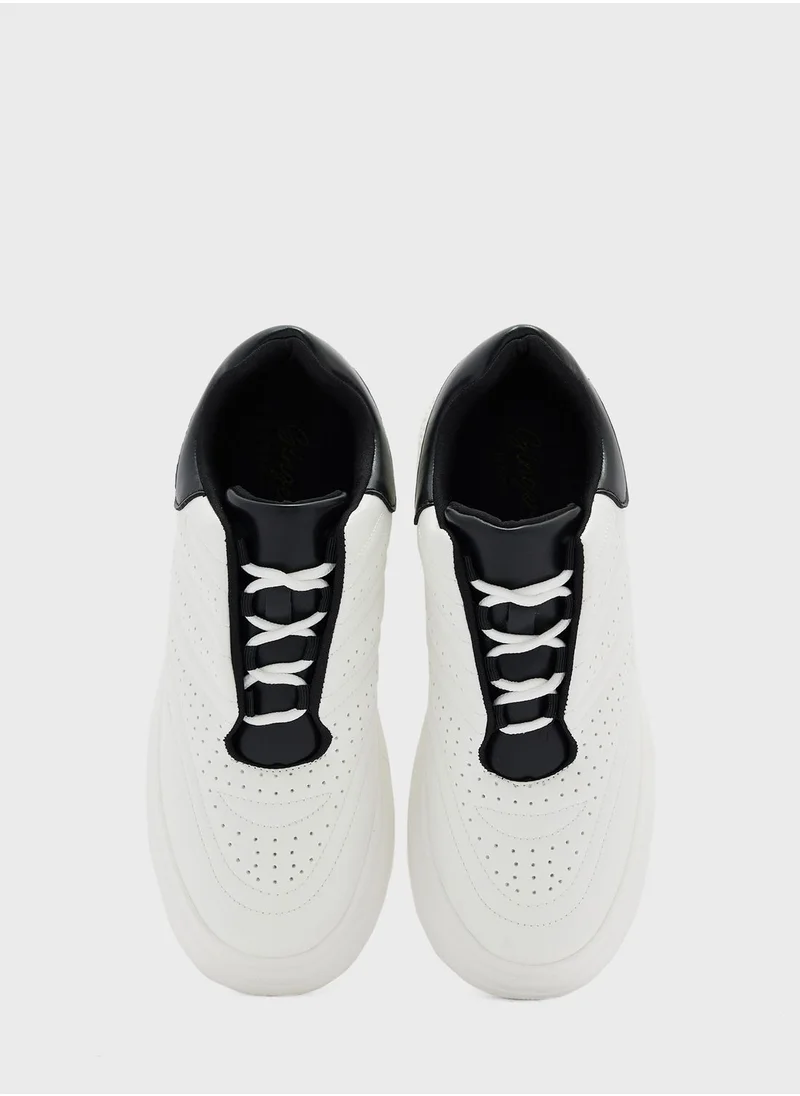 جينجر Sole Detail Textured Tonal Sneaker