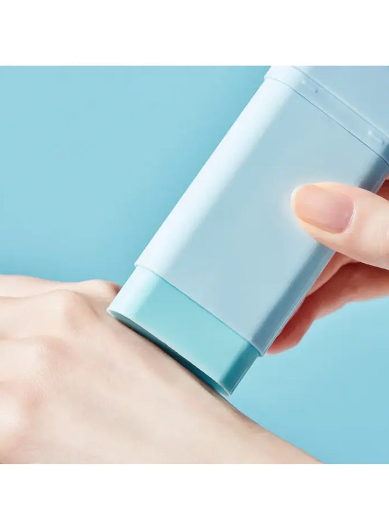 Tocobo Sunscreen Stick for Hydrating and Moisturizing Skin - 19g - Image 4