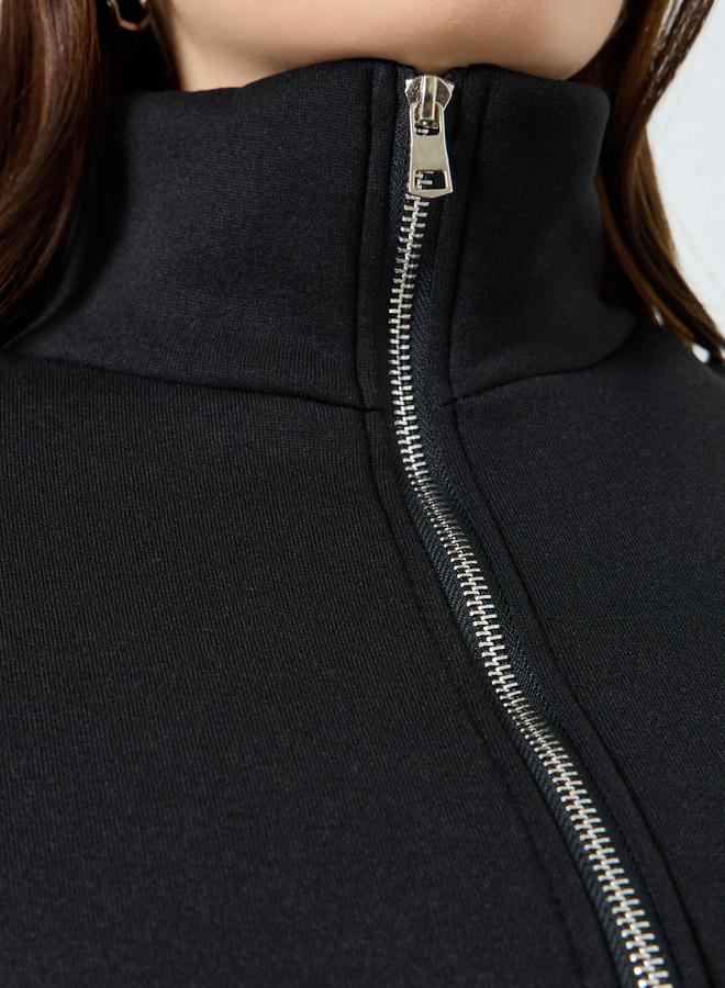 Styli Solid Zip-Up Top and Cuffed Jogers Set - Image 4