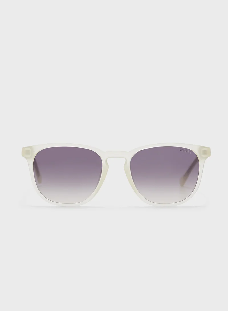 GUESS Uv Protected Wayfarer Sunglasses