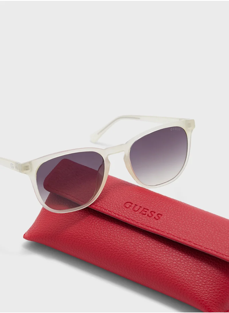 GUESS Uv Protected Wayfarer Sunglasses