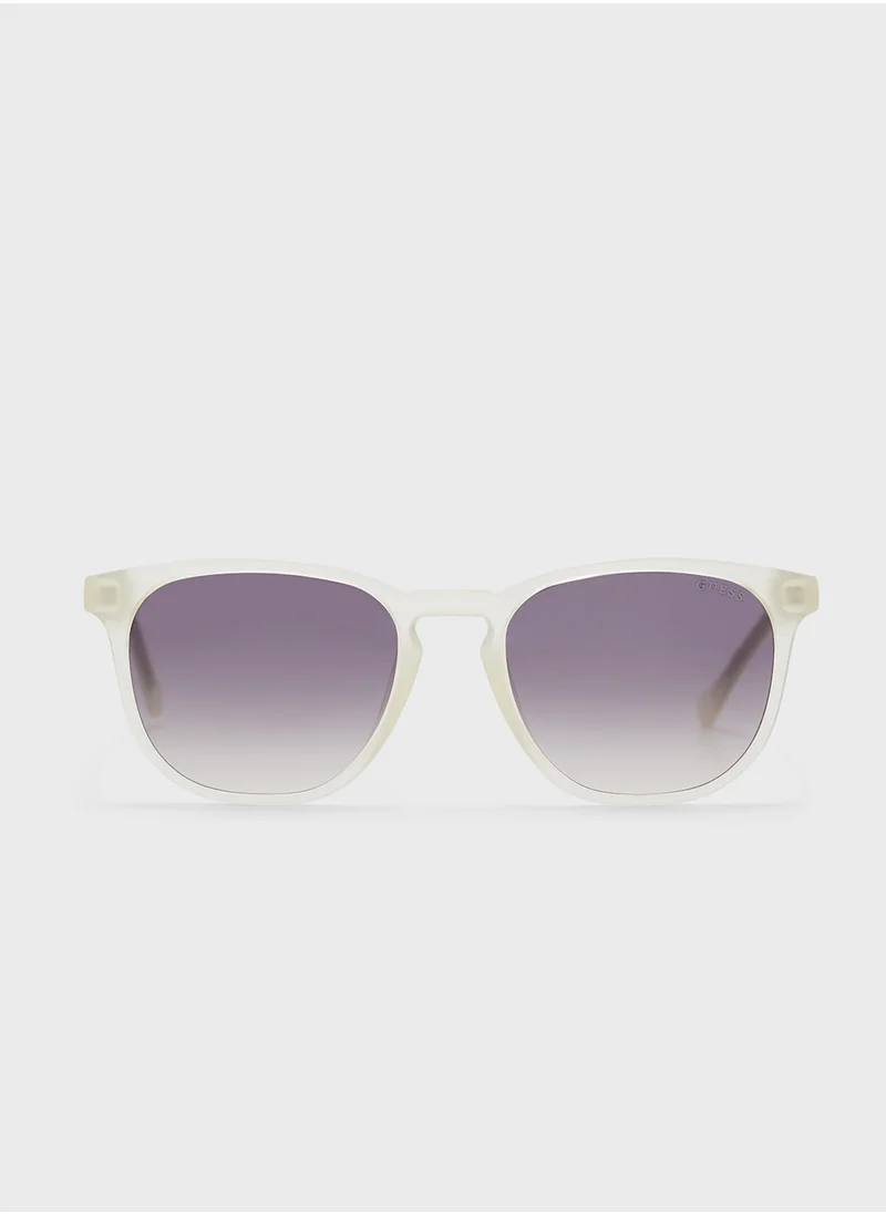 GUESS Uv Protected Wayfarer Sunglasses