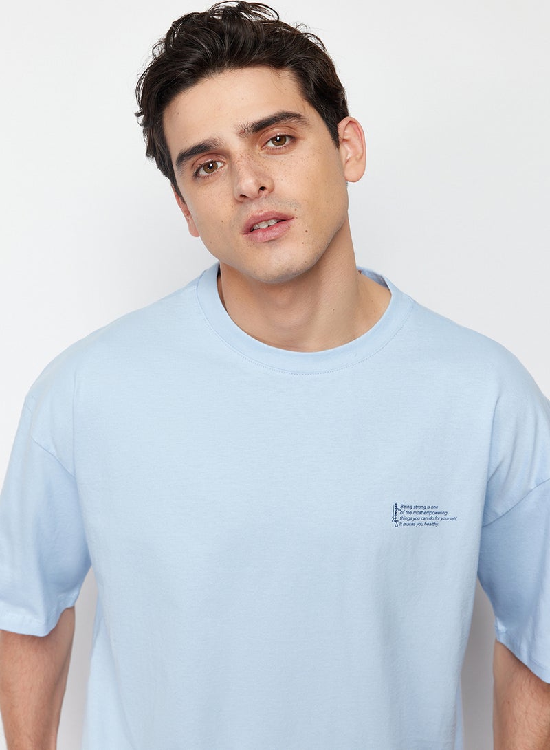 trendyol Light Blue Oversize Cotton Crew Neck T-Shirt with Minimal Print TMNSS23TS00084 - Image 4