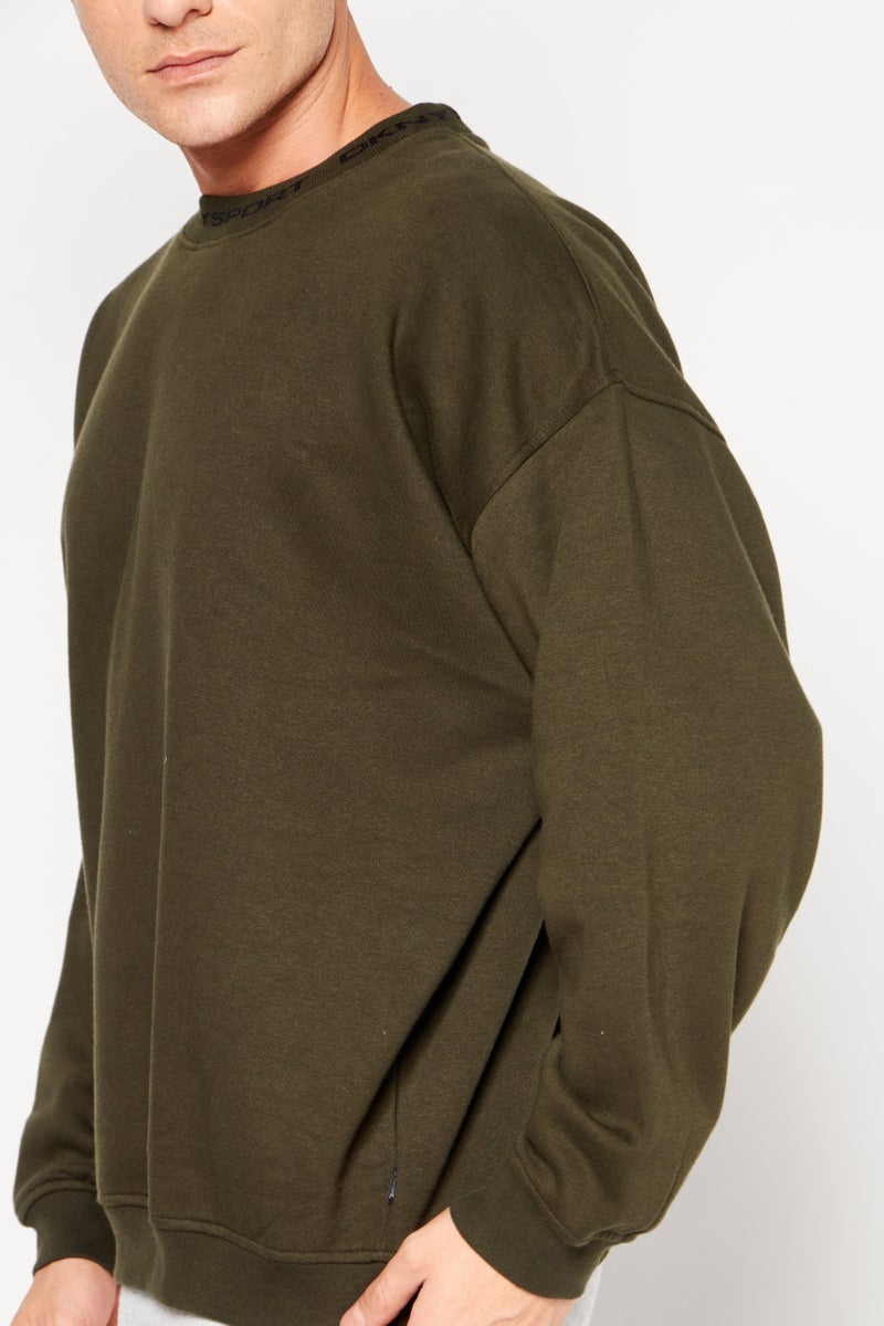 DKNY Sport سويت شيرت رياضي للرجال بأكمام طويلة، خارجي، لون أخضر جيش - Image 2