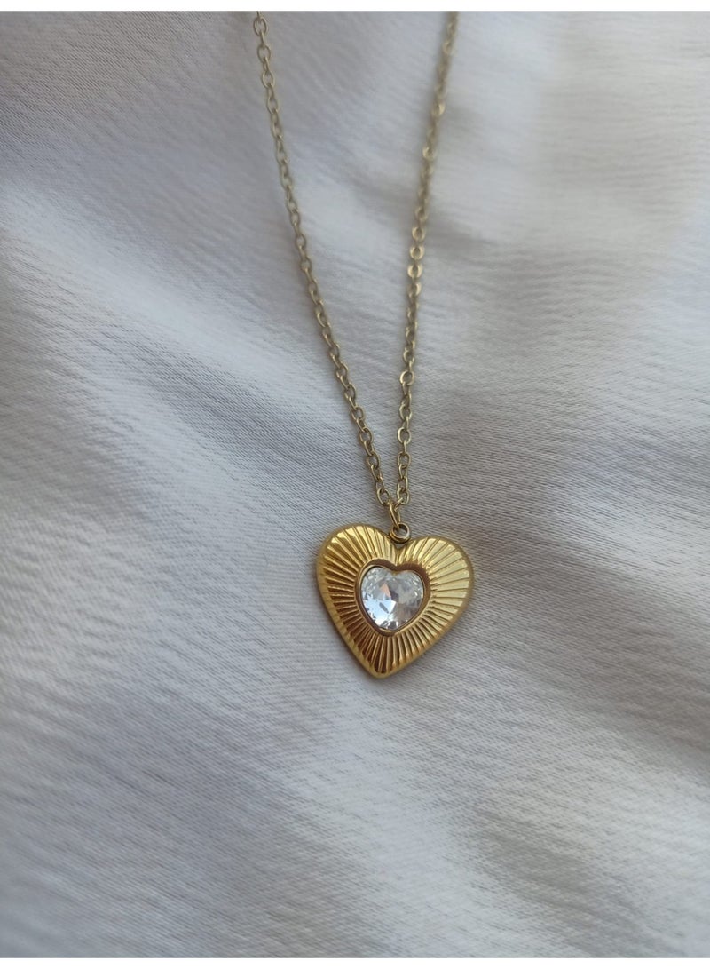 Luxuria Women's heart or love-themed necklace, 316 stainless steel necklace, 18k gold plated necklace - Image 2