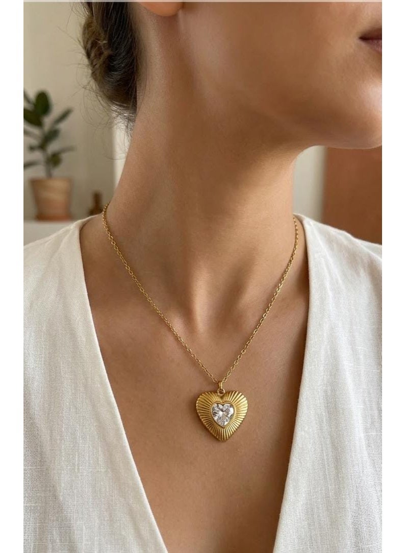 Luxuria Women's heart or love-themed necklace, 316 stainless steel necklace, 18k gold plated necklace - Image 1