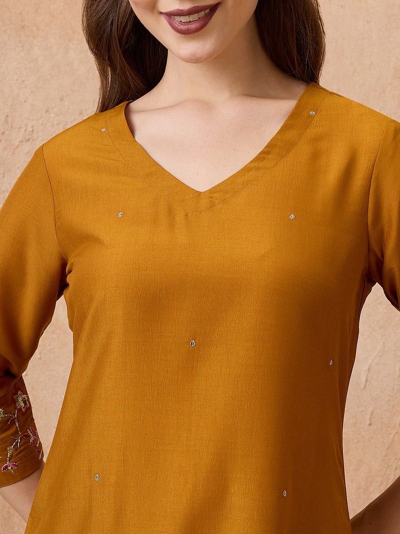 globus Globus Women V-Neck Sequinned Straight Kurta With Pants & Contrast Dupatta Festive Set  - Image 4