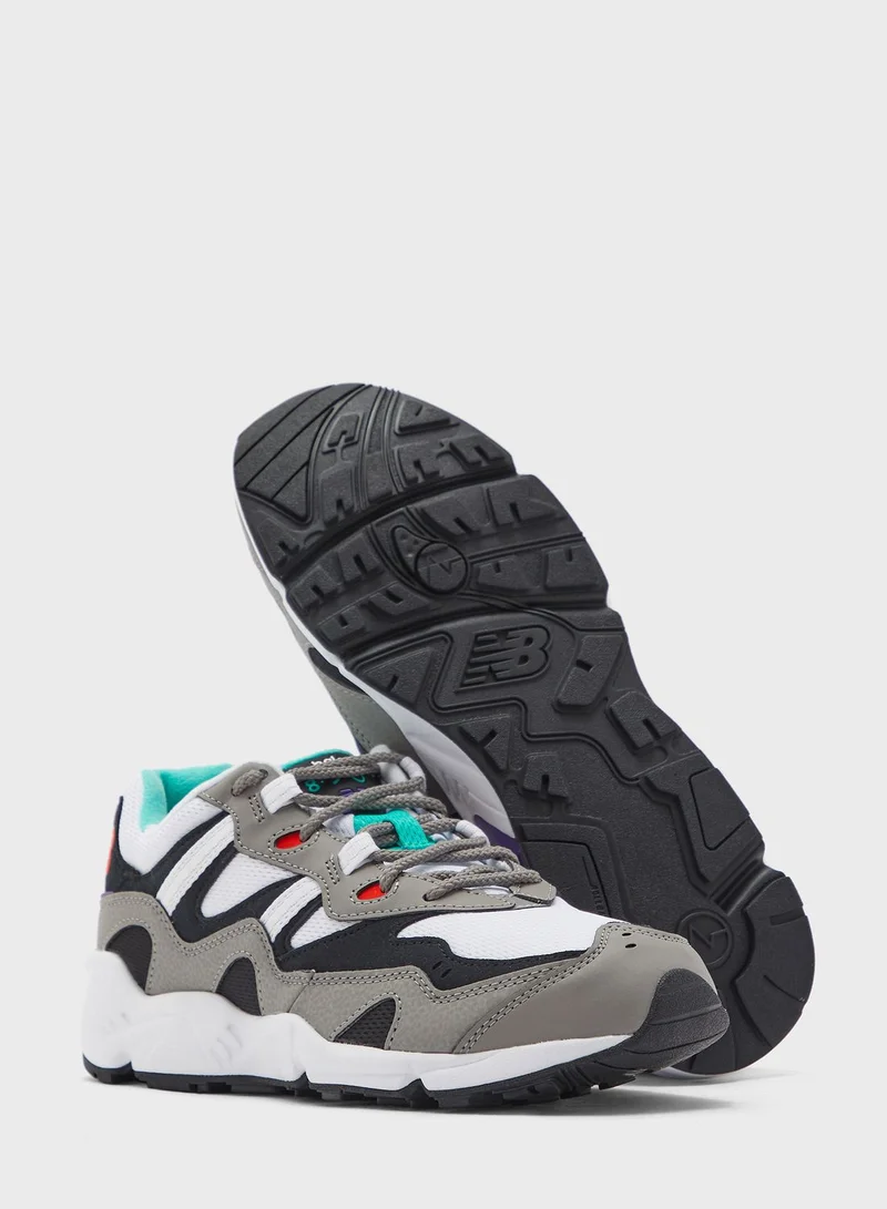 New Balance 850 Low Top Sneakers
