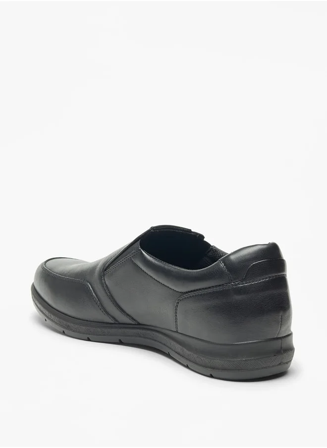 لو كونفورت Solid Slip-On Loafers with Perforated Detail