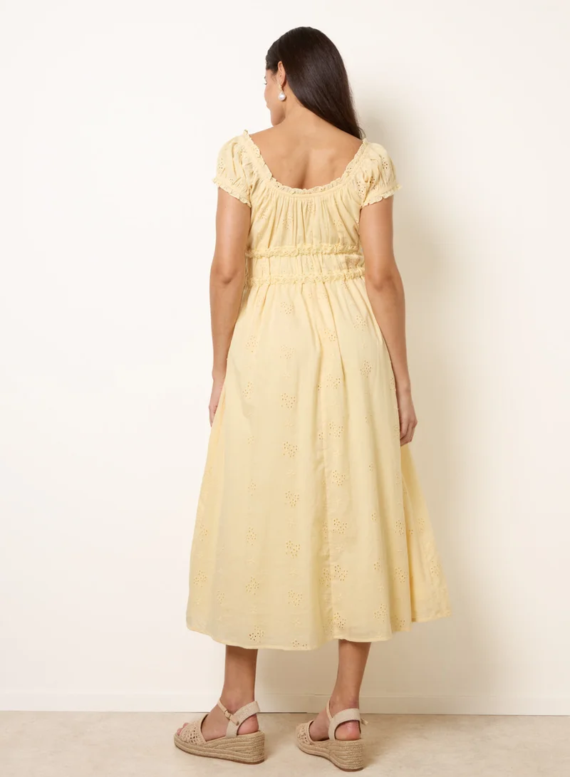 بلو فانيلا Broderie Front Tie Midi Dress