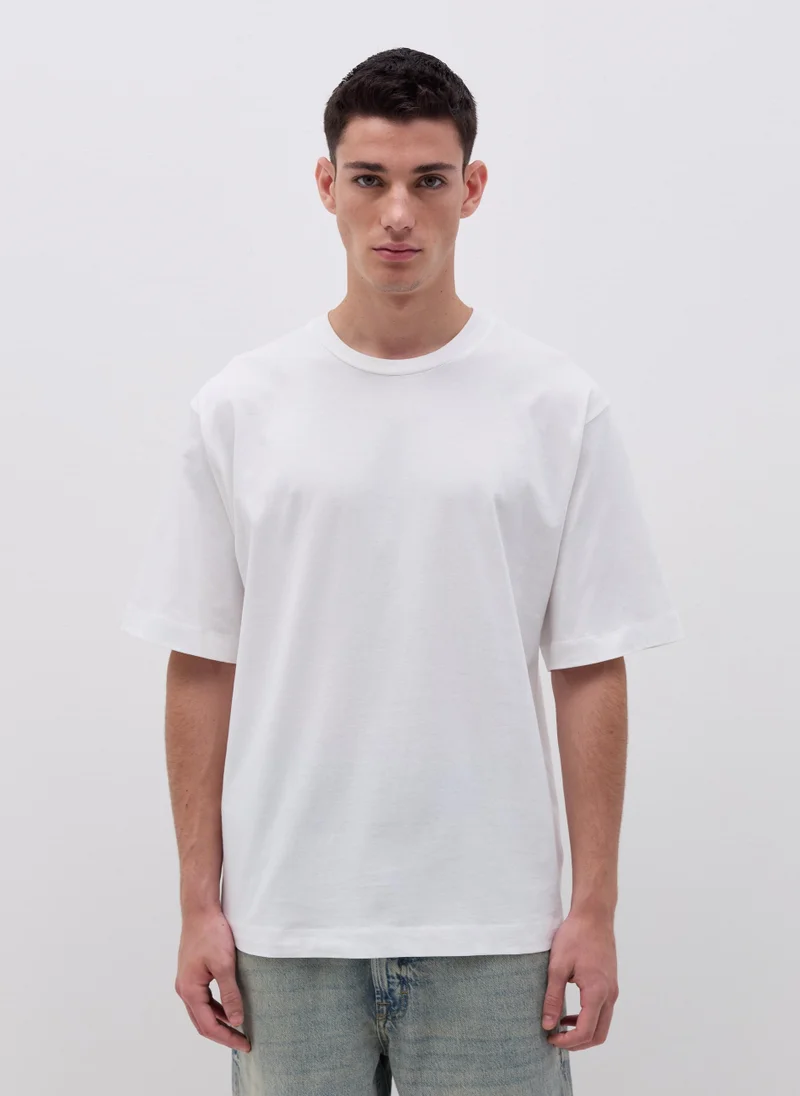 او في اس Cotton T-shirt with round neck