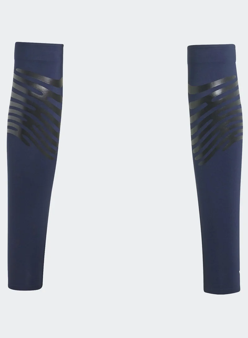 adidas جاكيت أديزيرو