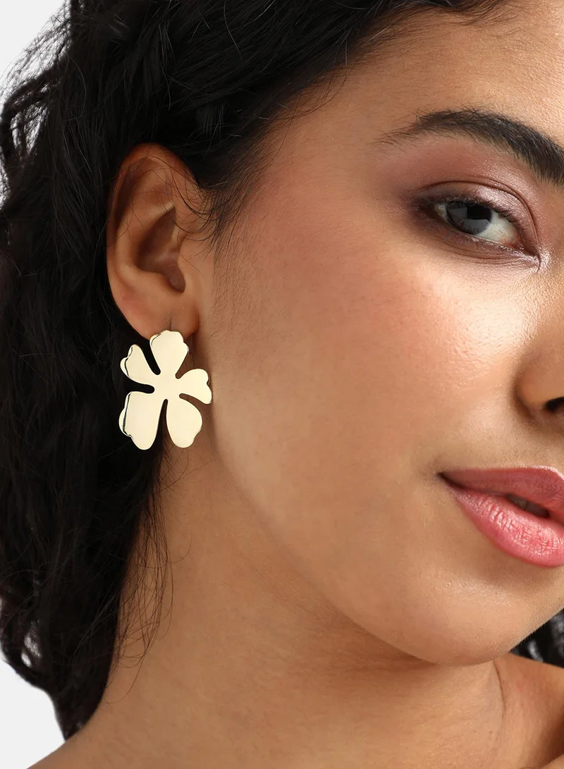 SOHI Minimal Flora Artificial Stud Earring Jewellery