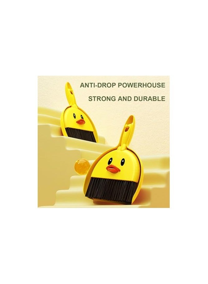 جاروف بلاستيك متين من WENGUO – لون أصفر أنيق وسهل الاستخدام - Image 1