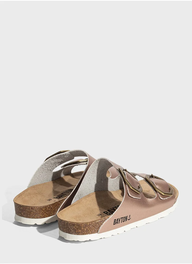بيتون Atlas Double Strap Flat Sandals