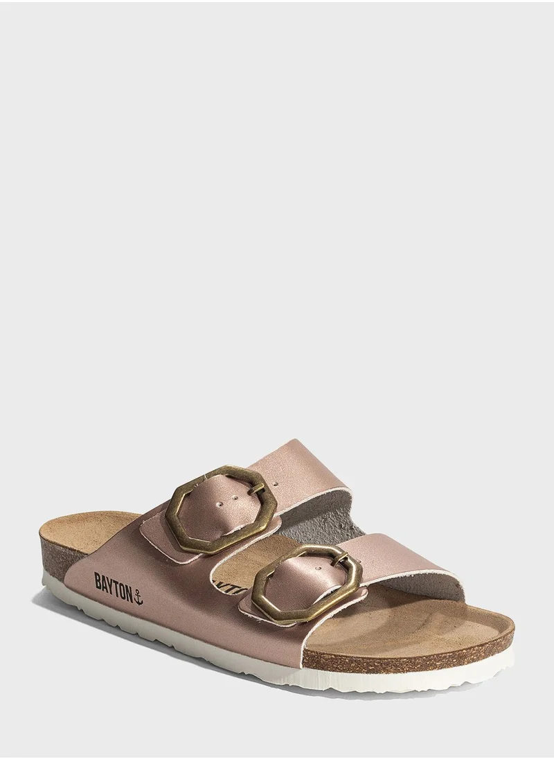 بيتون Atlas Double Strap Flat Sandals
