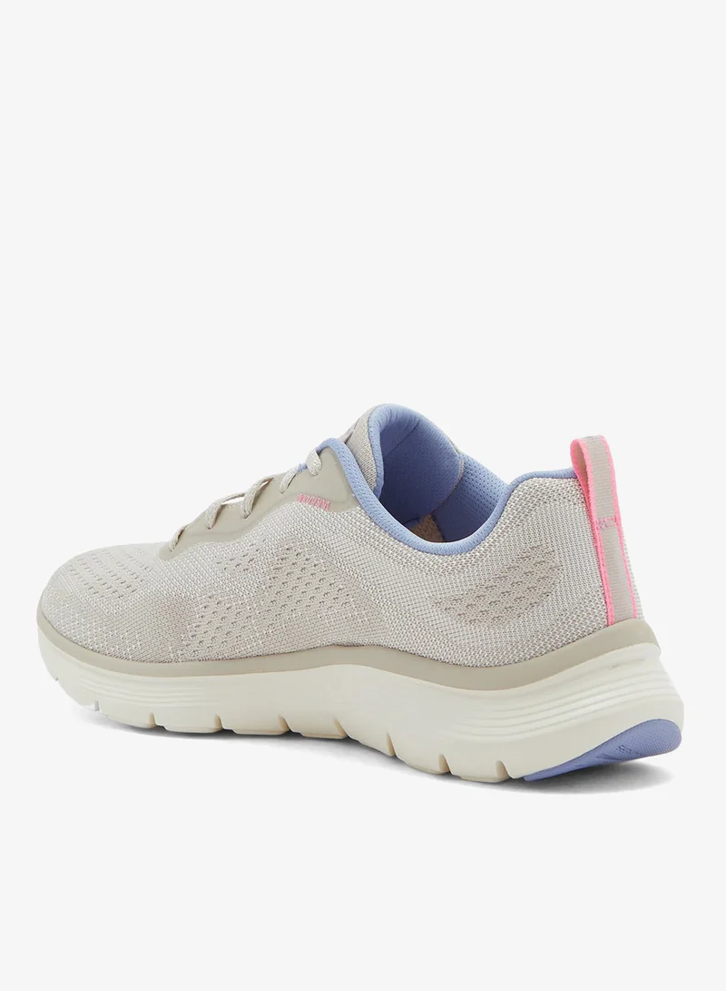 سكيتشرز فليكس أبيل .