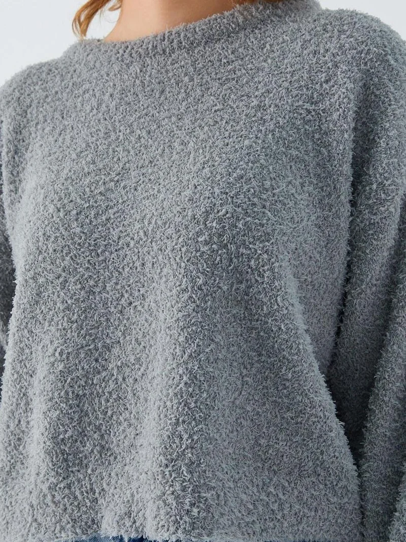 Mixray Grey Mixray Plush Textured Crop Knit Sweater for Women | Best Price UAE