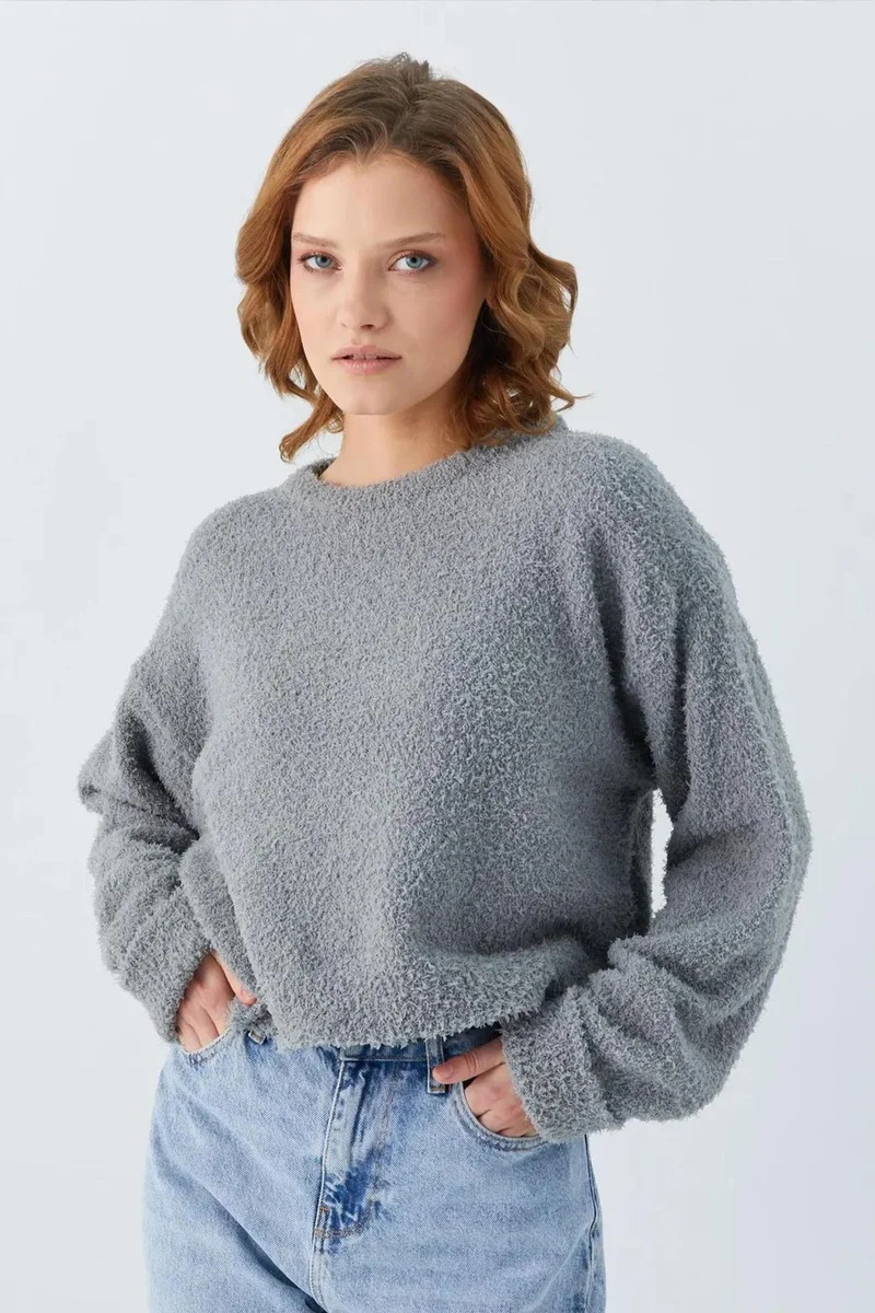 Mixray Mixray Plush Textured Crop Knit Sweater