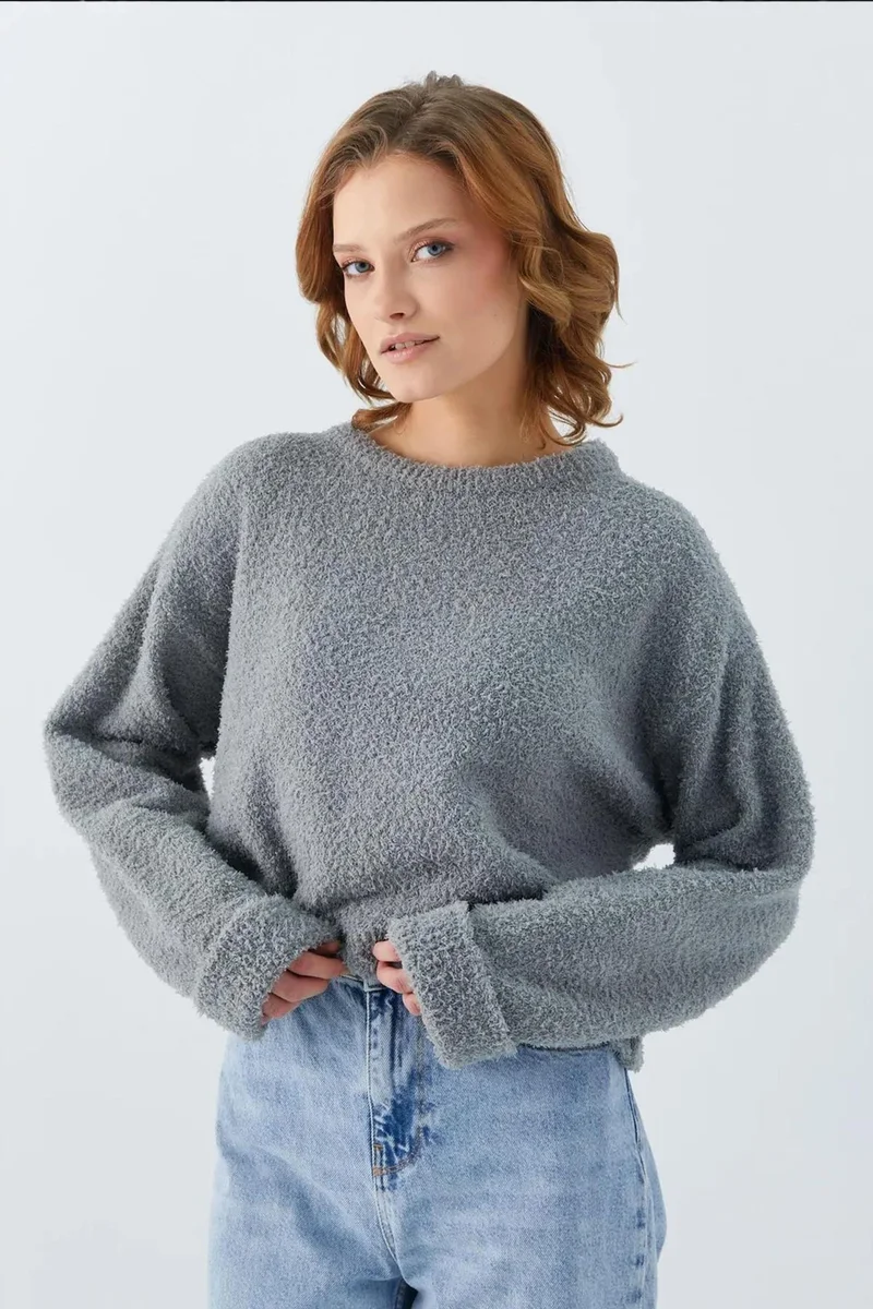 Mixray Mixray Plush Textured Crop Knit Sweater