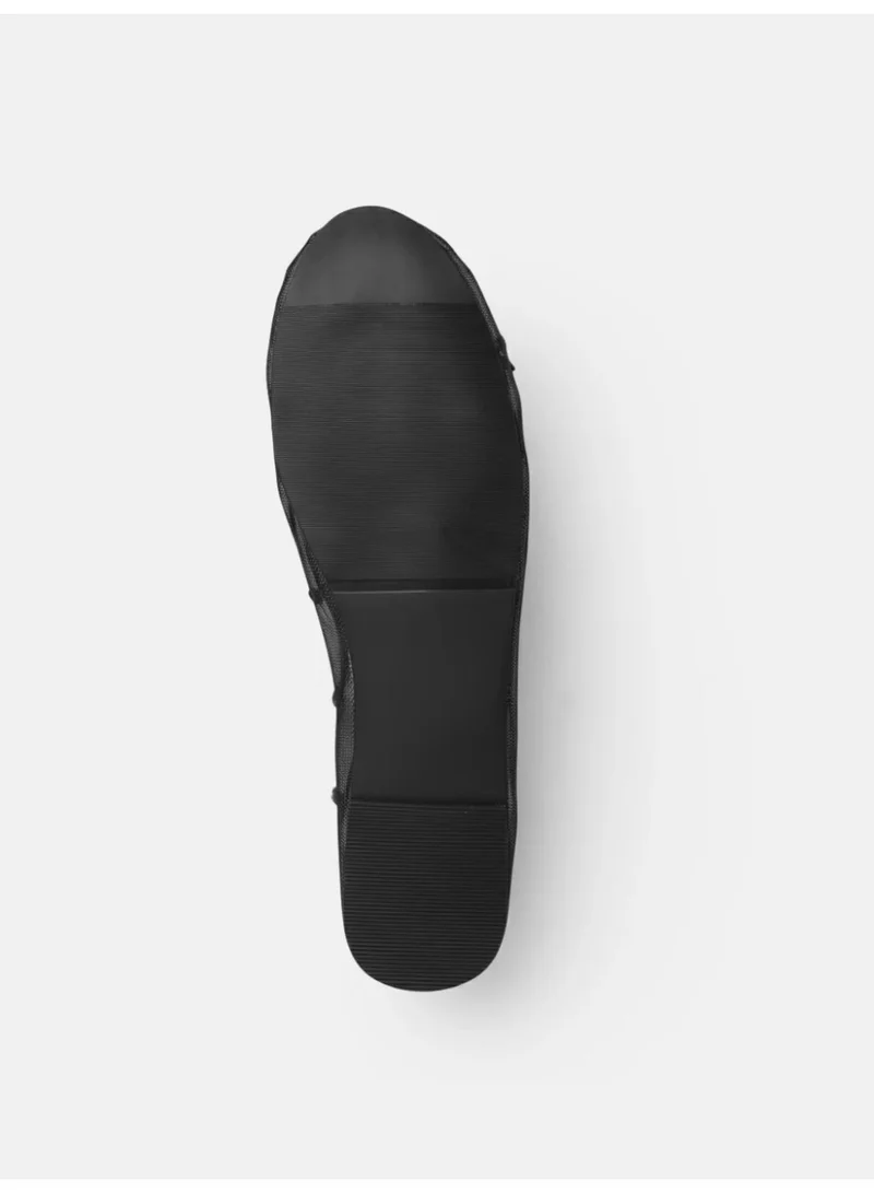 ZORIWORLD  SERENE Mesh Rhinestone Studded Black Ballerinas for Women with Bow Accent - Lightweight Comfort Flats for Day to Night Looks for Women | Best Price UAE