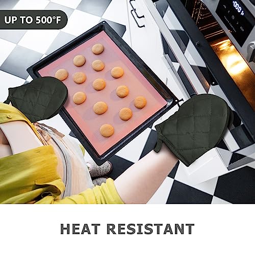 Goldmeet 1 Pair Short Oven Mitts, Heat Resistant Silicone Kitchen Mini Oven Mitts for 500 Degrees, Non-Slip Grip Surfaces and Hanging Loop Gloves, Baking Grilling Barbecue Microwave Machine Washable (Gray) - Image 3