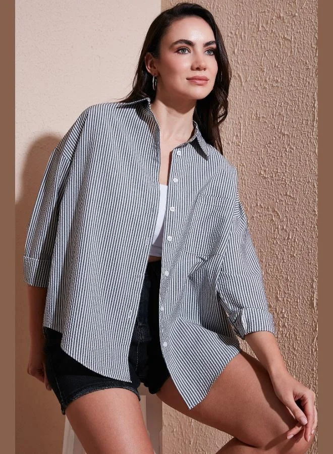 ليلا قميص نسائي مخطط بأكمام طويلة بقصة عادية وجيب