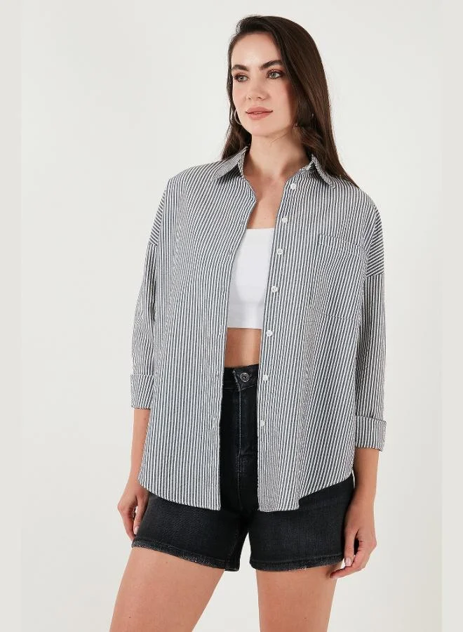 ليلا قميص نسائي مخطط بأكمام طويلة بقصة عادية وجيب