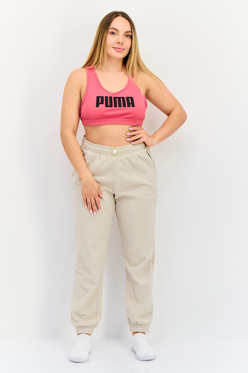 PUMA حمالة صدر رياضية غير مبطنة بشعار العلامة التجارية للنساء، وردي داكن - Image 4